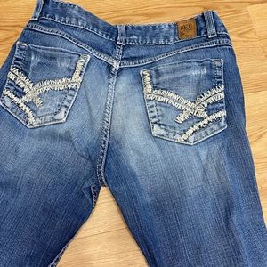 BKE culture jeans size 29 / 8